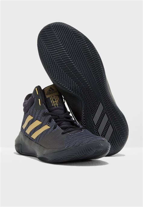 adidas herren pro elevate schuh|adidas Originals Men's Pro Elevate 2018 Basketball .